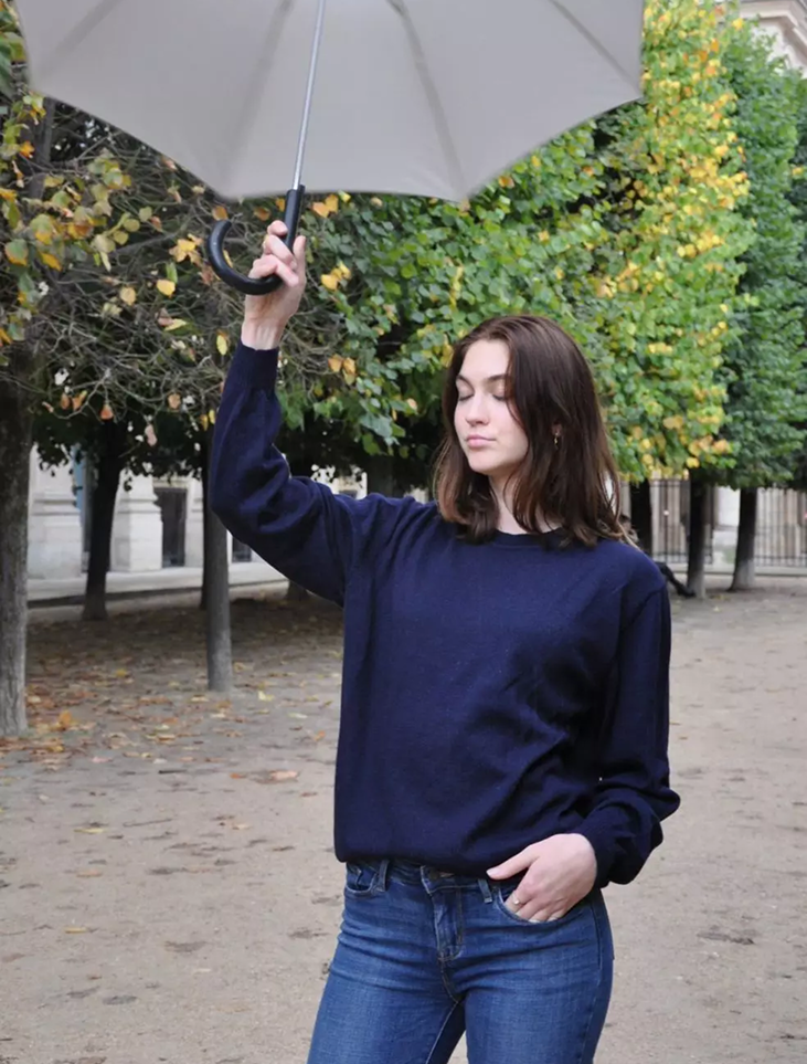munay pullover qocha navy blue model women1